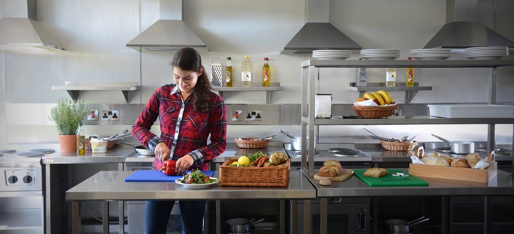 3 Lakes Hostel Киларни Екстериор снимка