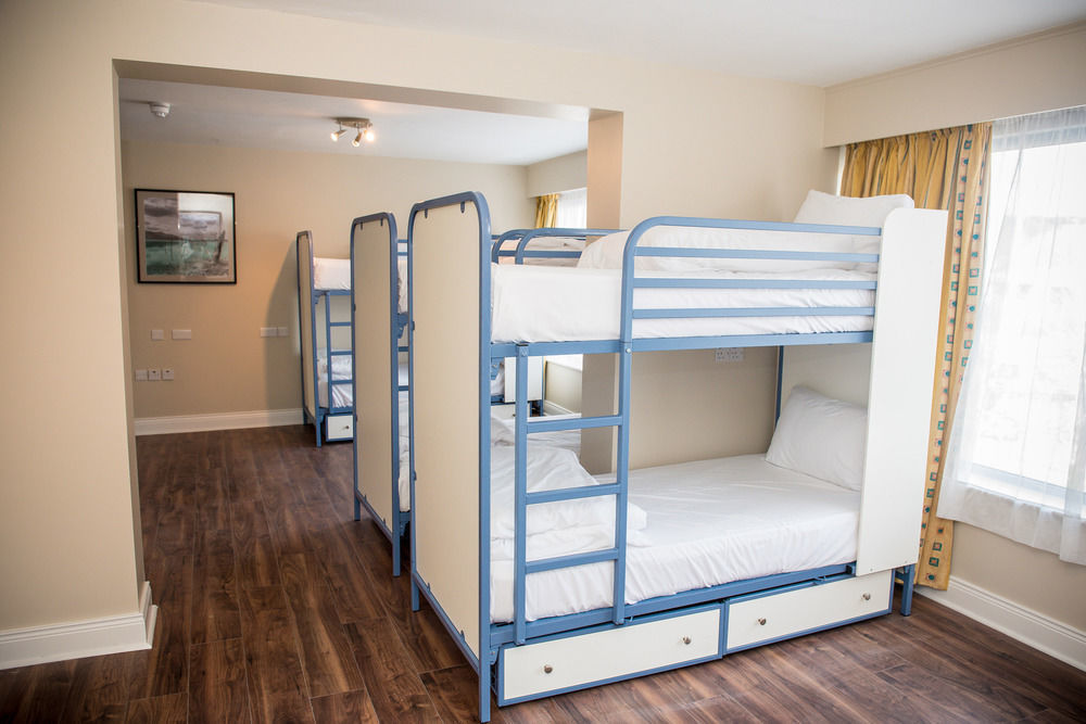 3 Lakes Hostel Киларни Екстериор снимка